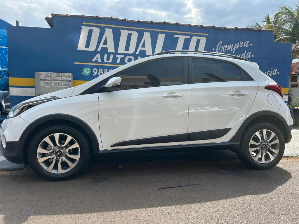 HYUNDAI HB 20 Hatch X - Foto