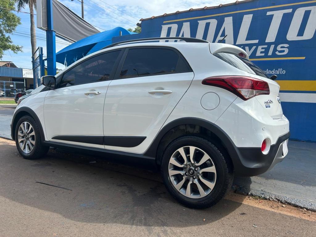 HYUNDAI HB 20 Hatch X - Foto