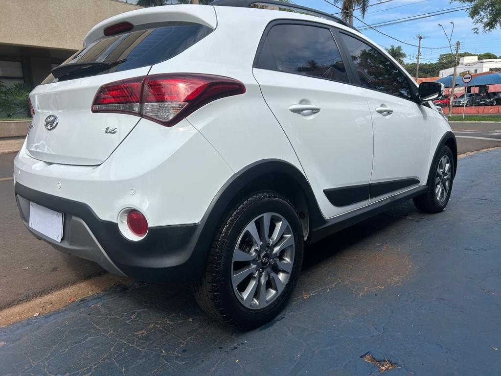 HYUNDAI HB 20 Hatch X - Foto