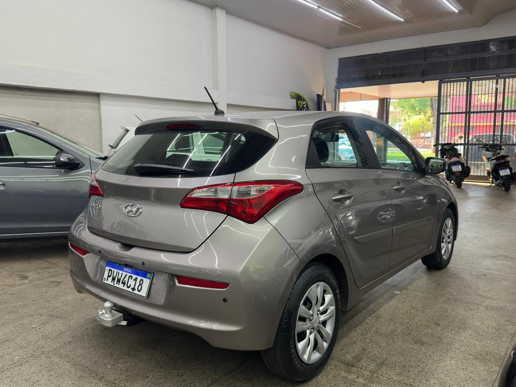HYUNDAI HB 20 Hatch - Foto