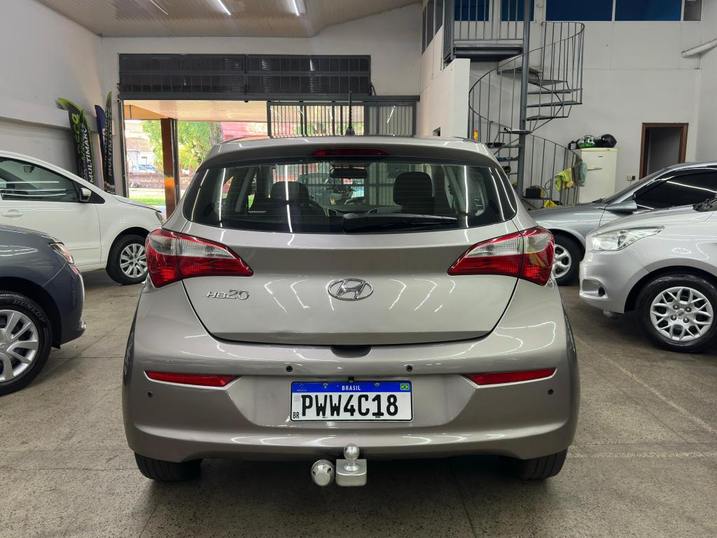 HYUNDAI HB 20 Hatch - Foto