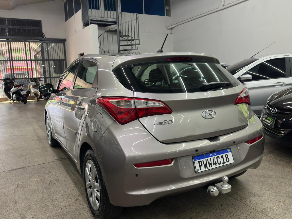 HYUNDAI HB 20 Hatch - Foto