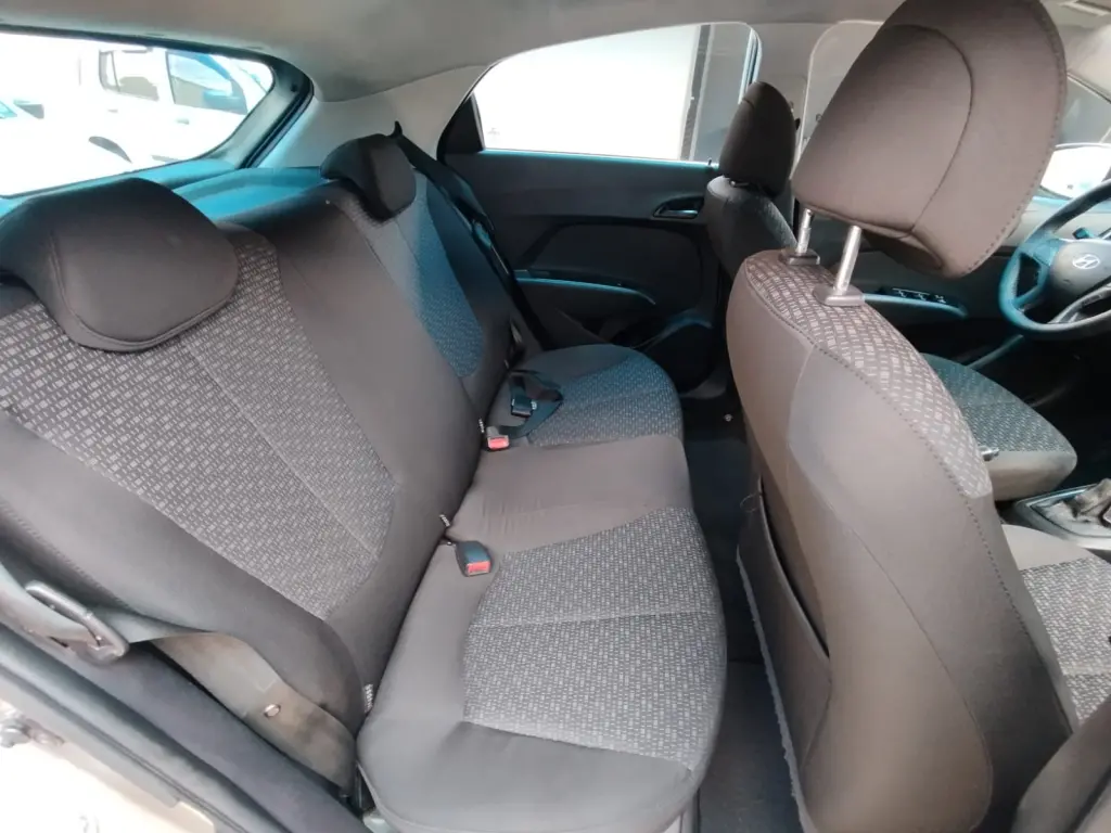 HYUNDAI HB 20 Hatch - Foto