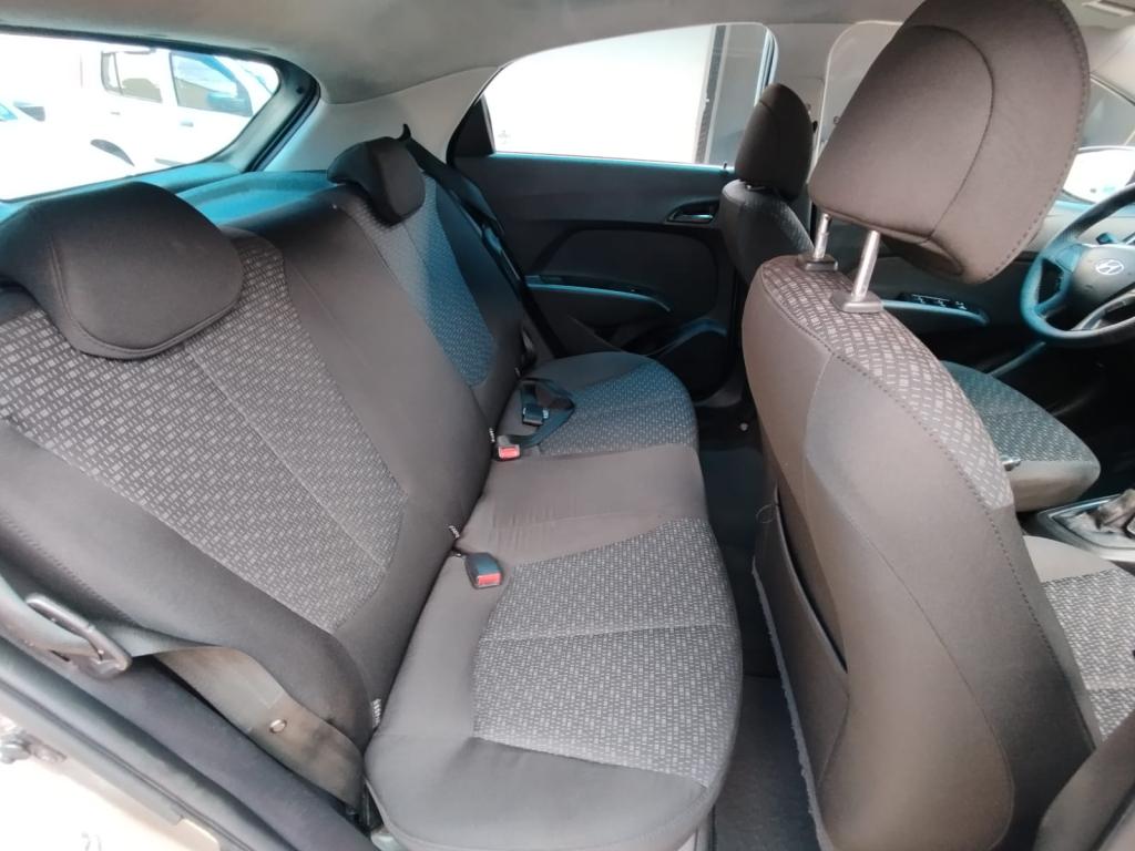 HYUNDAI HB 20 Hatch - Foto