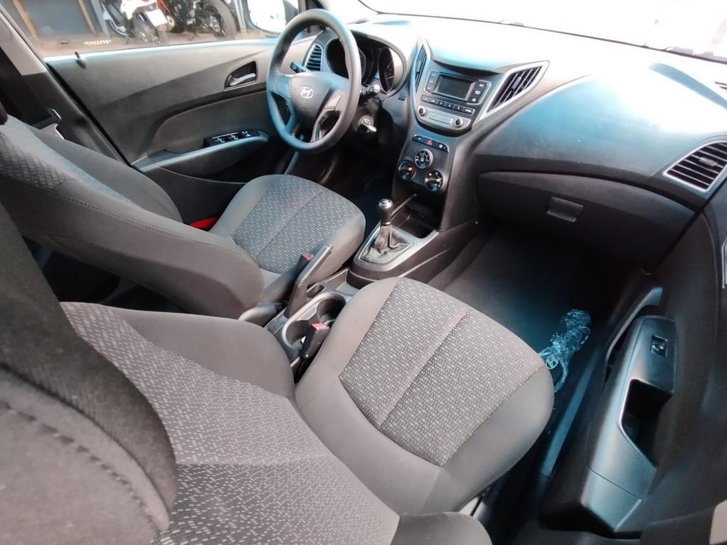 HYUNDAI HB 20 Hatch - Foto