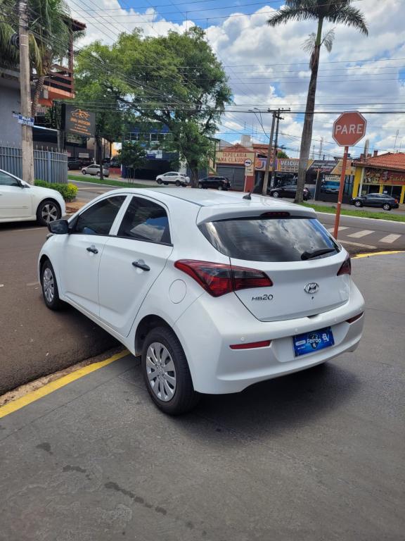 HYUNDAI HB 20 Hatch - Foto