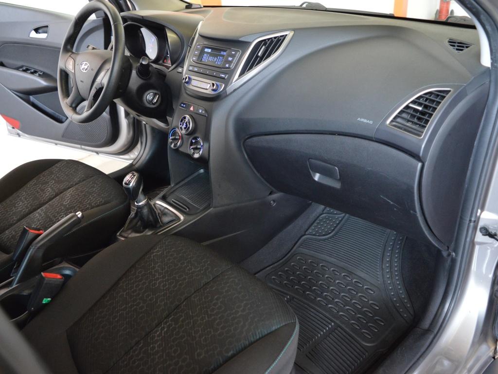 HYUNDAI HB 20 Hatch X - Foto