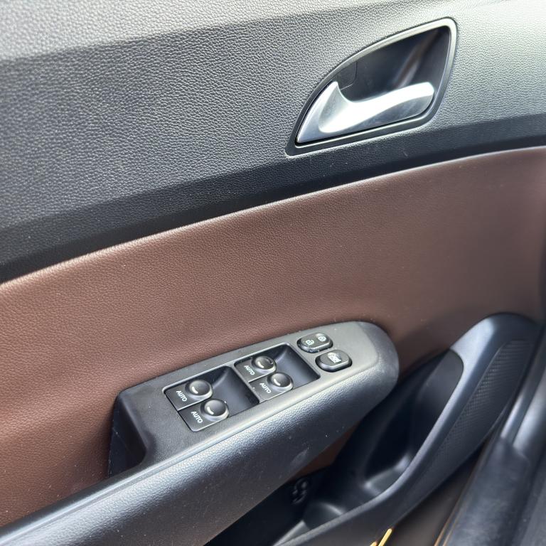 HYUNDAI HB 20 Hatch X - Foto