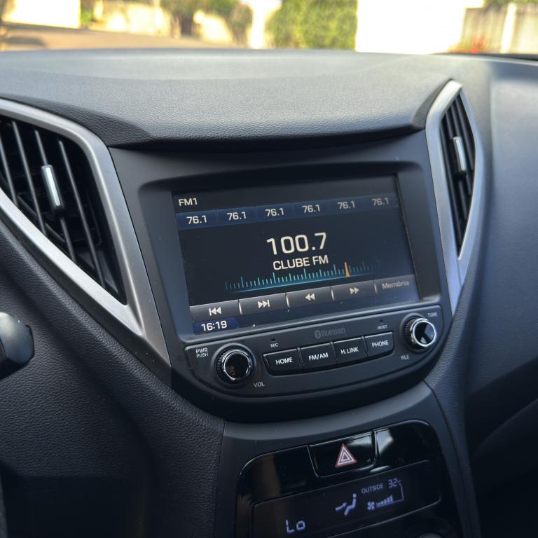 HYUNDAI HB 20 Hatch X - Foto