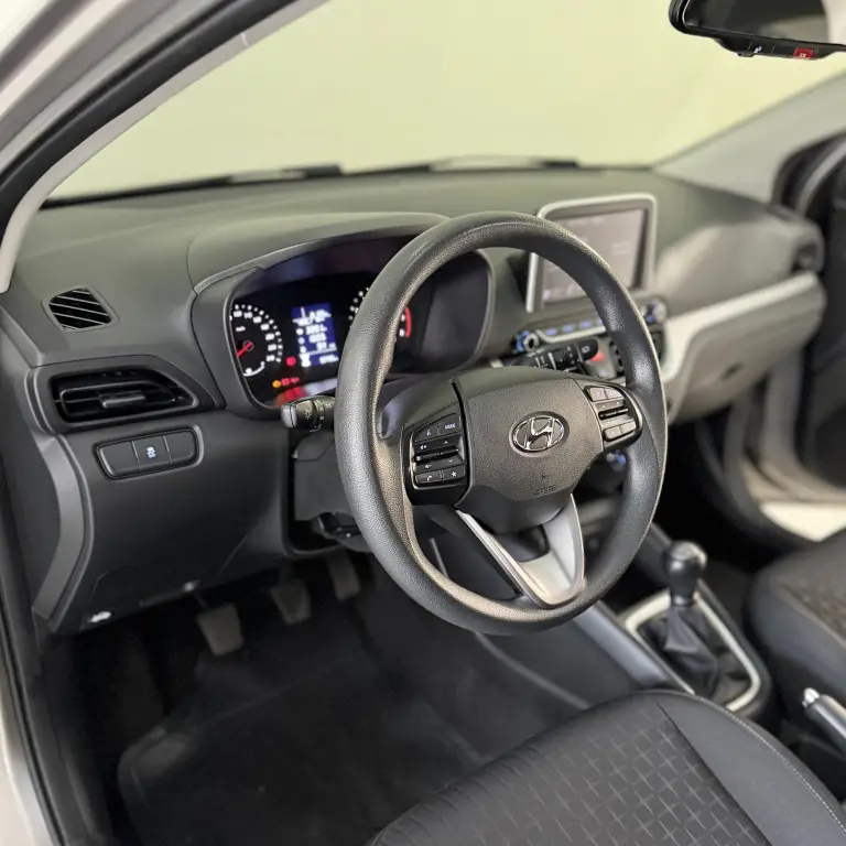 HYUNDAI HB 20 Hatch - Foto