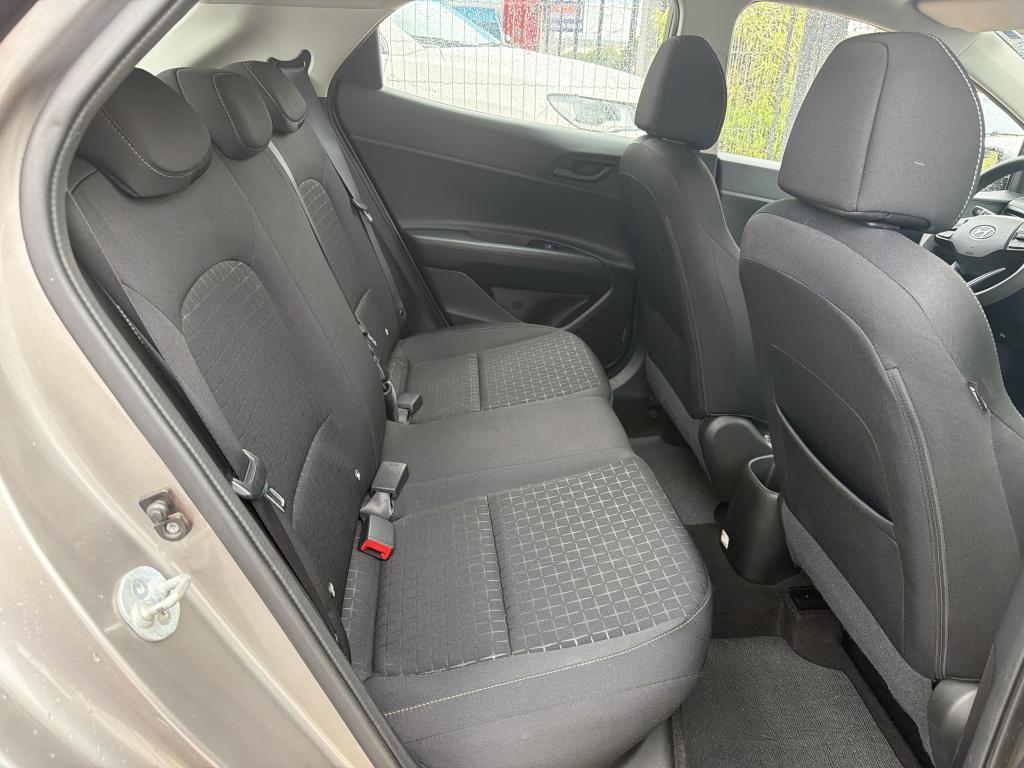 HYUNDAI HB 20 Hatch - Foto