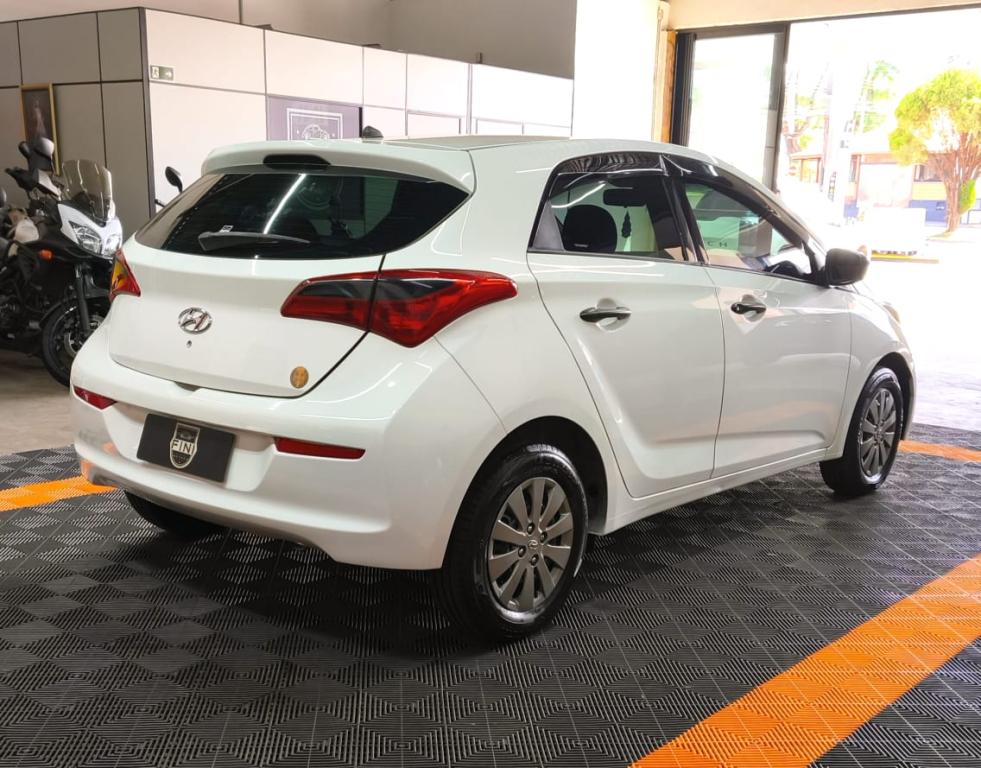 HYUNDAI HB 20 Hatch - Foto