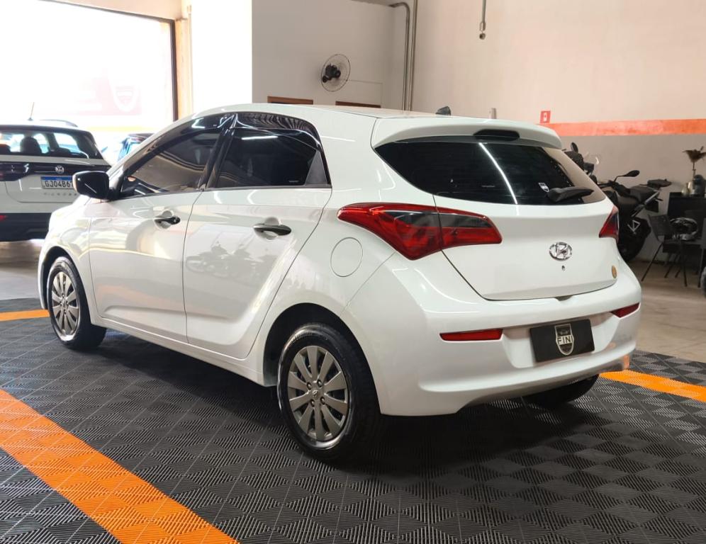 HYUNDAI HB 20 Hatch - Foto