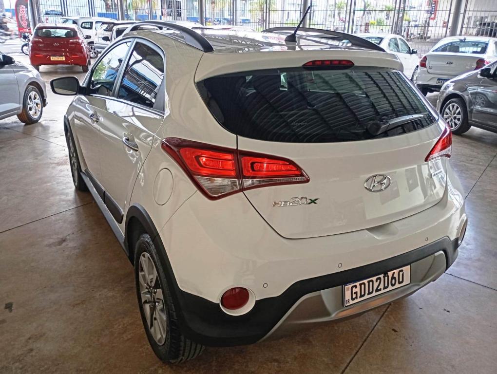 HYUNDAI HB 20 Hatch X - Foto