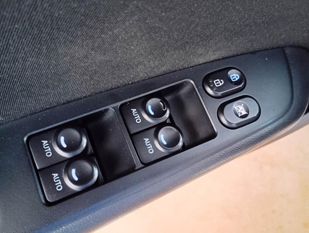 HYUNDAI HB 20 Hatch X - Foto