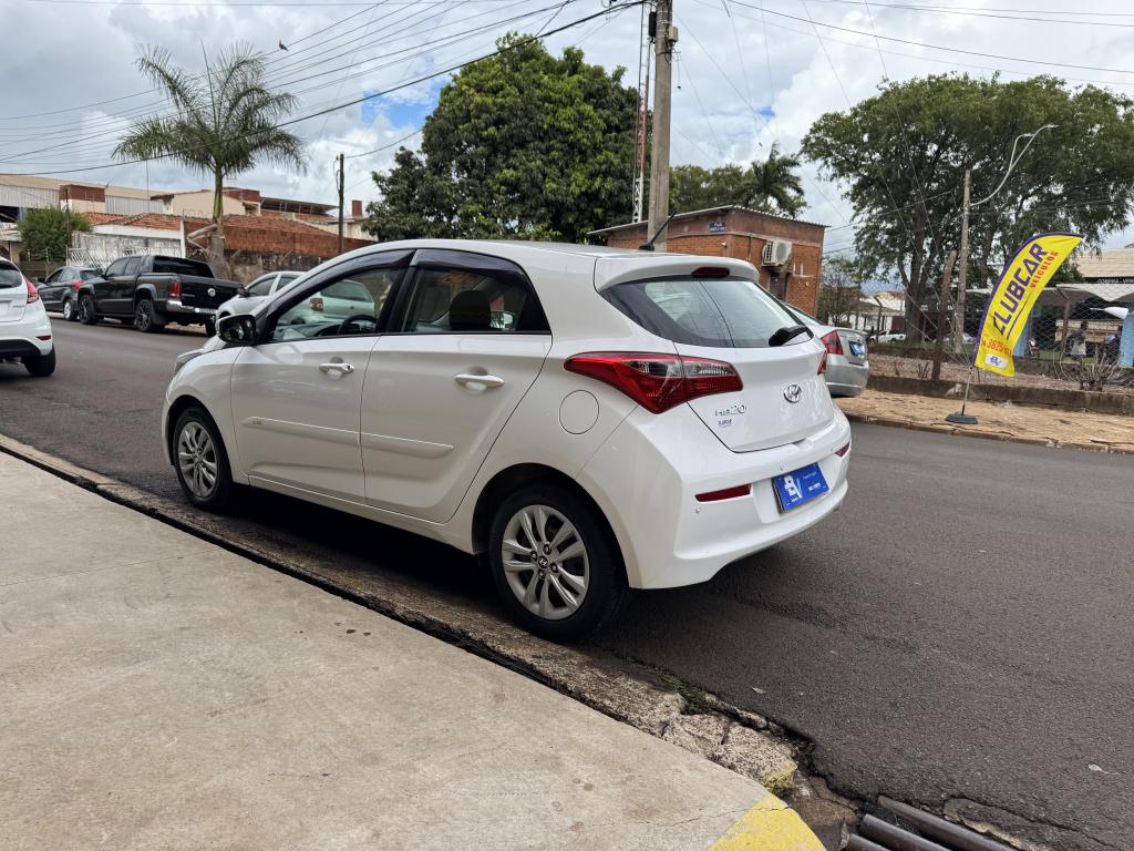 HYUNDAI HB 20 Hatch - Foto