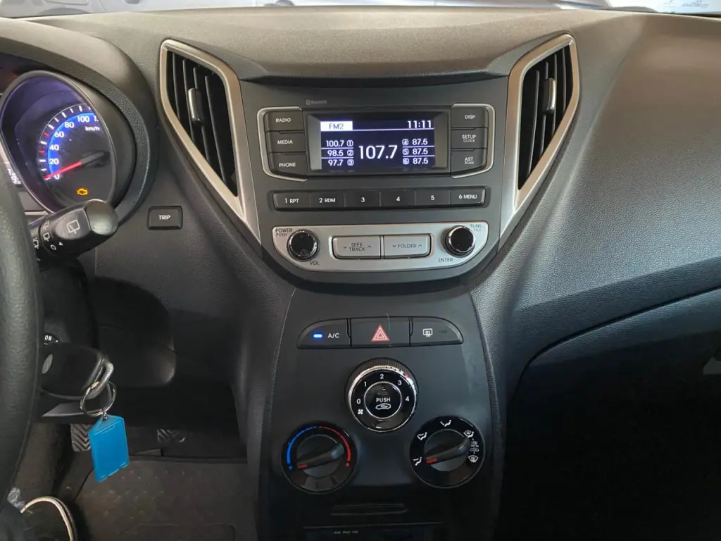 HYUNDAI HB 20 Hatch - Foto