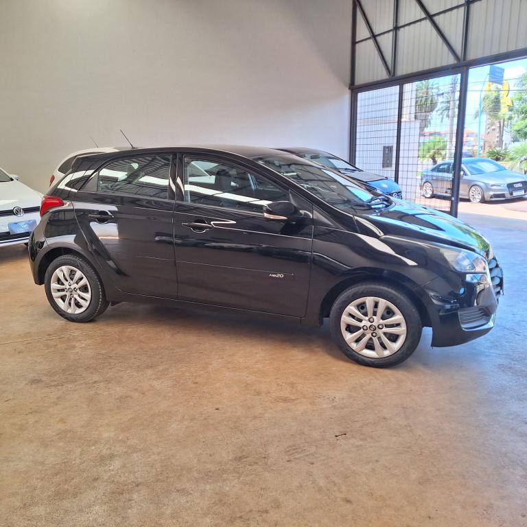HYUNDAI HB 20 Hatch - Foto
