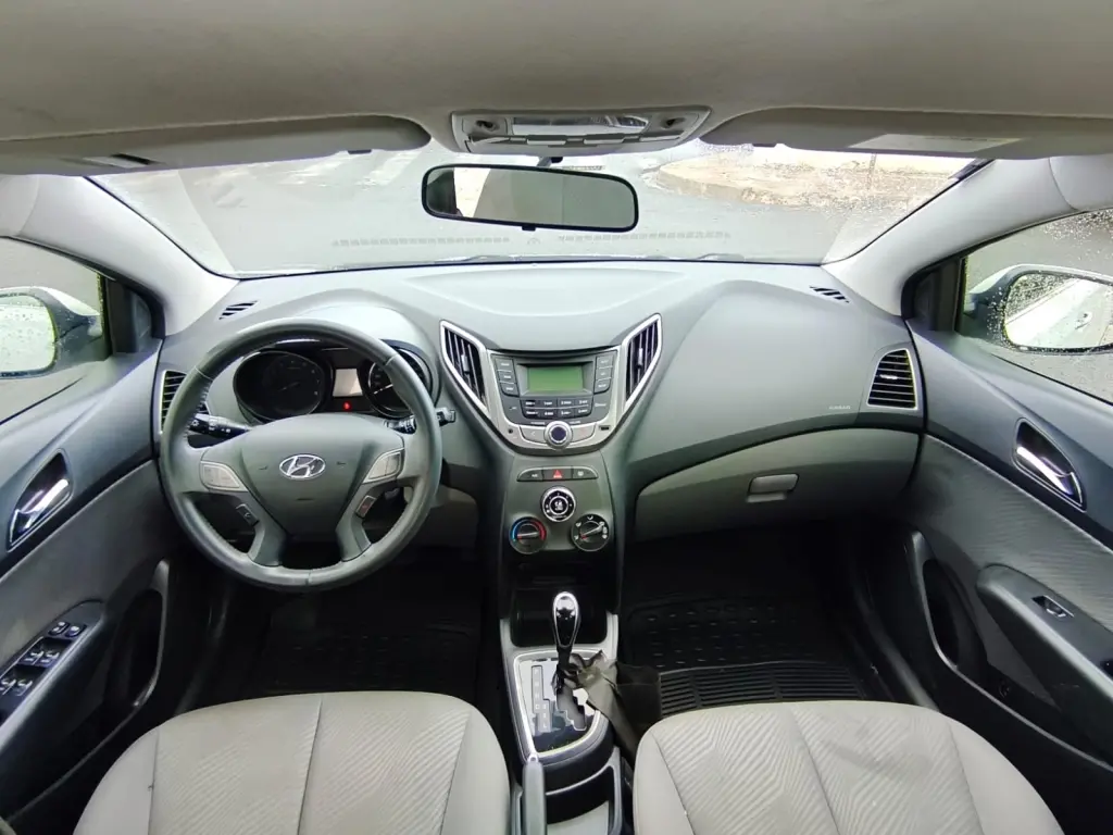 HYUNDAI HB 20 Hatch - Foto