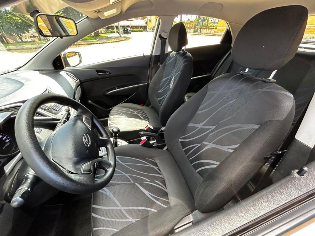 HYUNDAI HB 20 Hatch - Foto
