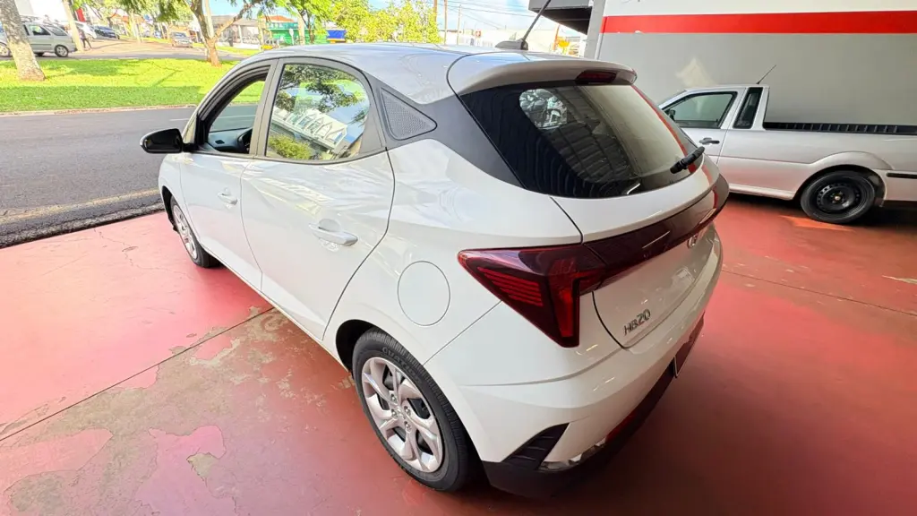HYUNDAI HB 20 Hatch - Foto