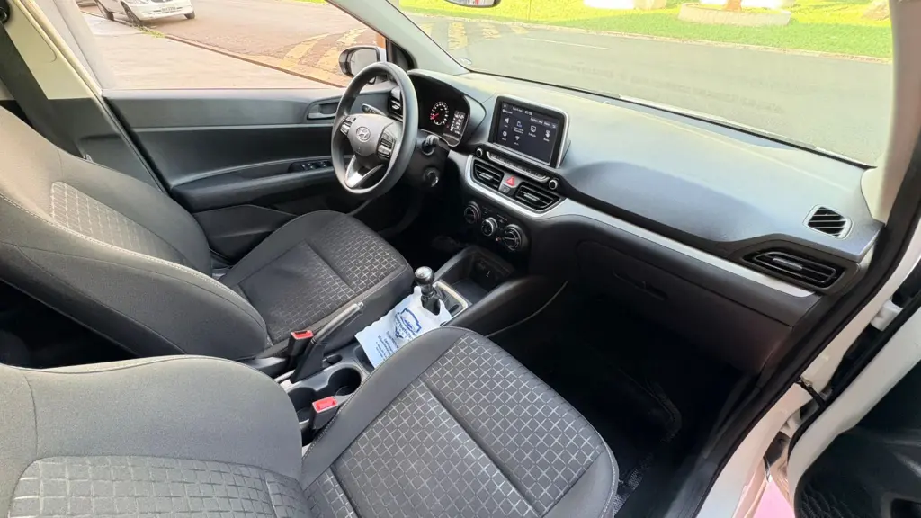 HYUNDAI HB 20 Hatch - Foto