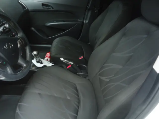 HYUNDAI HB 20 Hatch - Foto