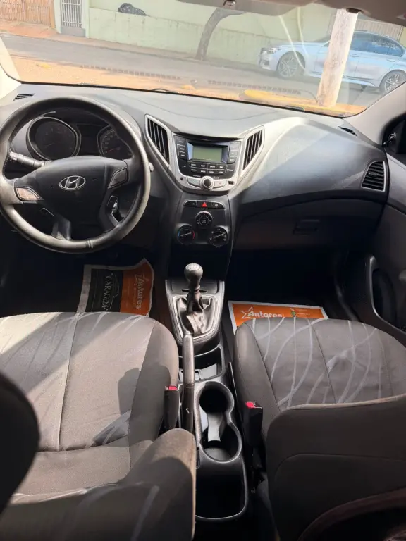 HYUNDAI HB 20 Hatch - Foto
