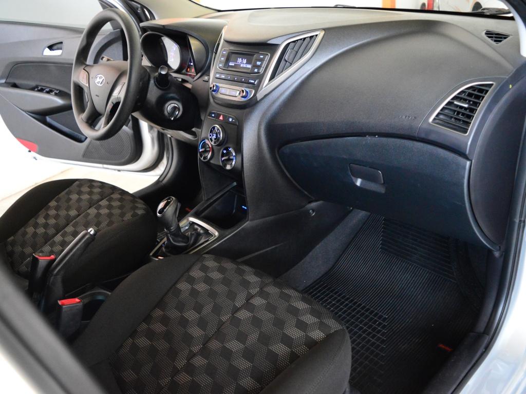 HYUNDAI HB 20 Hatch - Foto