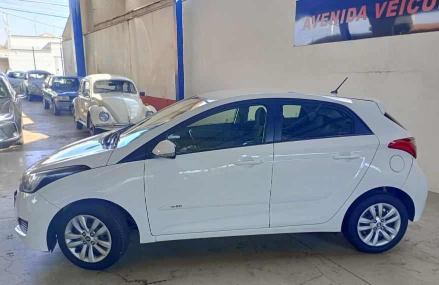 HYUNDAI HB 20 Hatch - Foto