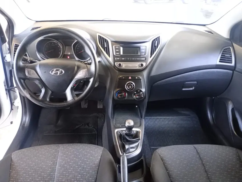 HYUNDAI HB 20 Hatch - Foto