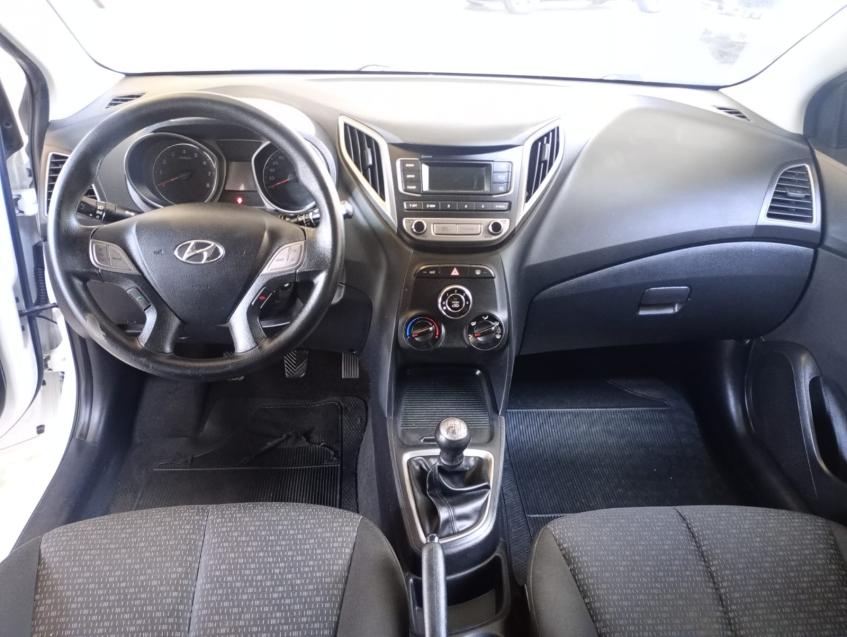 HYUNDAI HB 20 Hatch - Foto