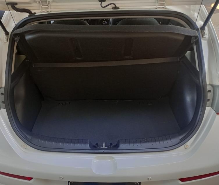 HYUNDAI HB 20 Hatch - Foto