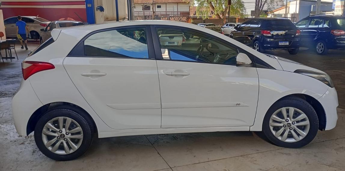 HYUNDAI HB 20 Hatch - Foto