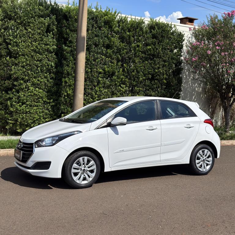 HYUNDAI HB 20 Hatch - Foto