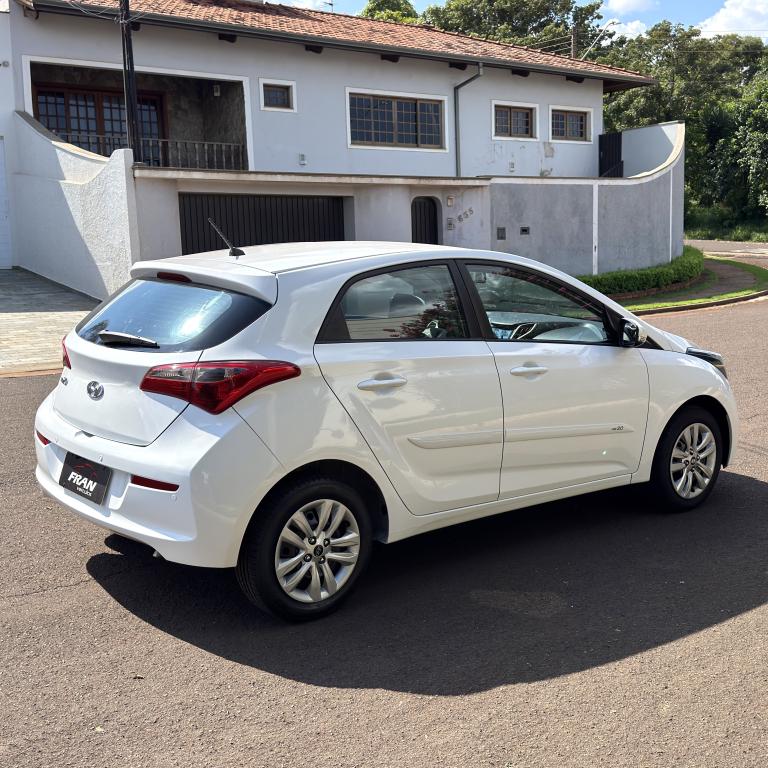 HYUNDAI HB 20 Hatch - Foto