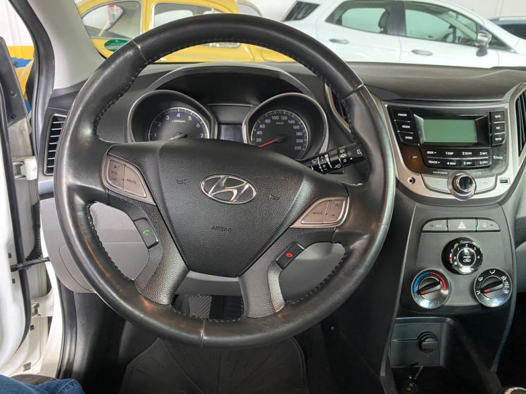 HYUNDAI HB 20 Hatch - Foto