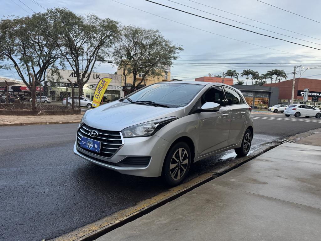 HYUNDAI HB 20 Hatch - Foto