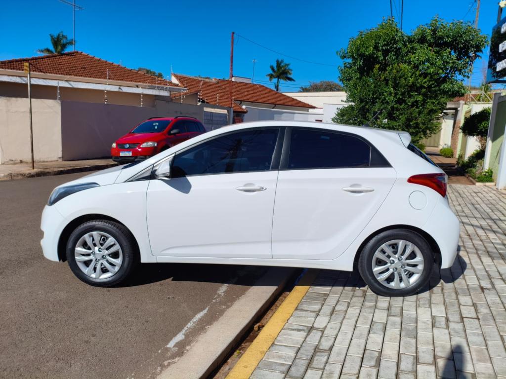 HYUNDAI HB 20 Hatch - Foto