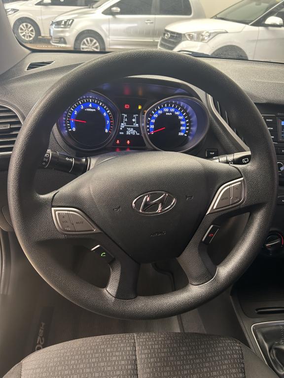 HYUNDAI HB 20 Hatch - Foto