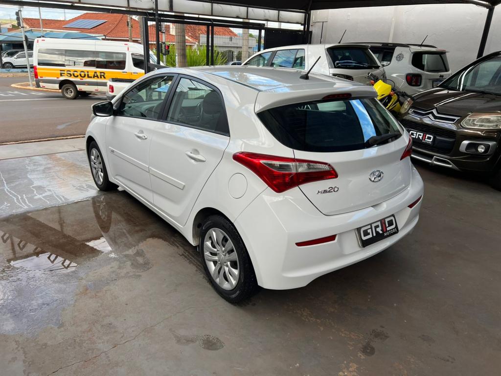 HYUNDAI HB 20 Hatch - Foto