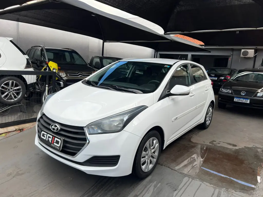HYUNDAI HB 20 Hatch - Foto