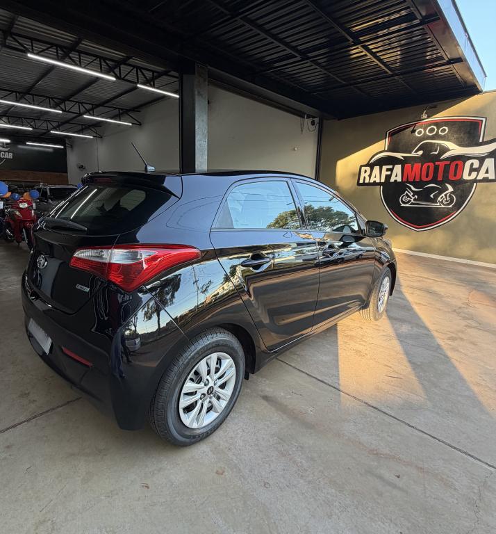 HYUNDAI HB 20 Hatch - Foto