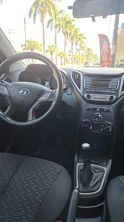 HYUNDAI HB 20 Hatch - Foto