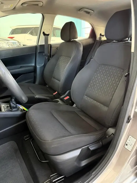 HYUNDAI HB 20 Hatch - Foto