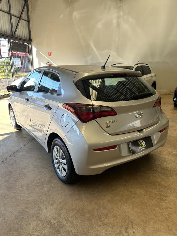 HYUNDAI HB 20 Hatch - Foto