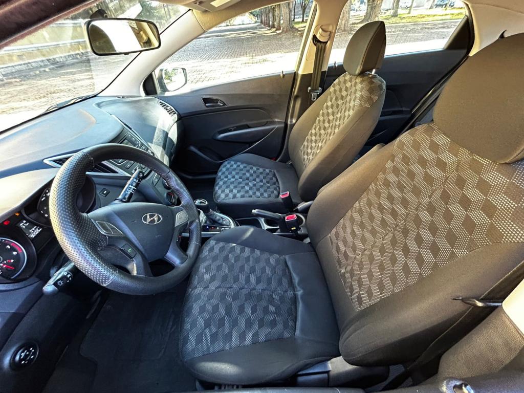 HYUNDAI HB 20 Hatch - Foto