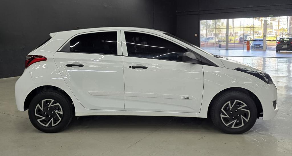 HYUNDAI HB 20 Hatch - Foto