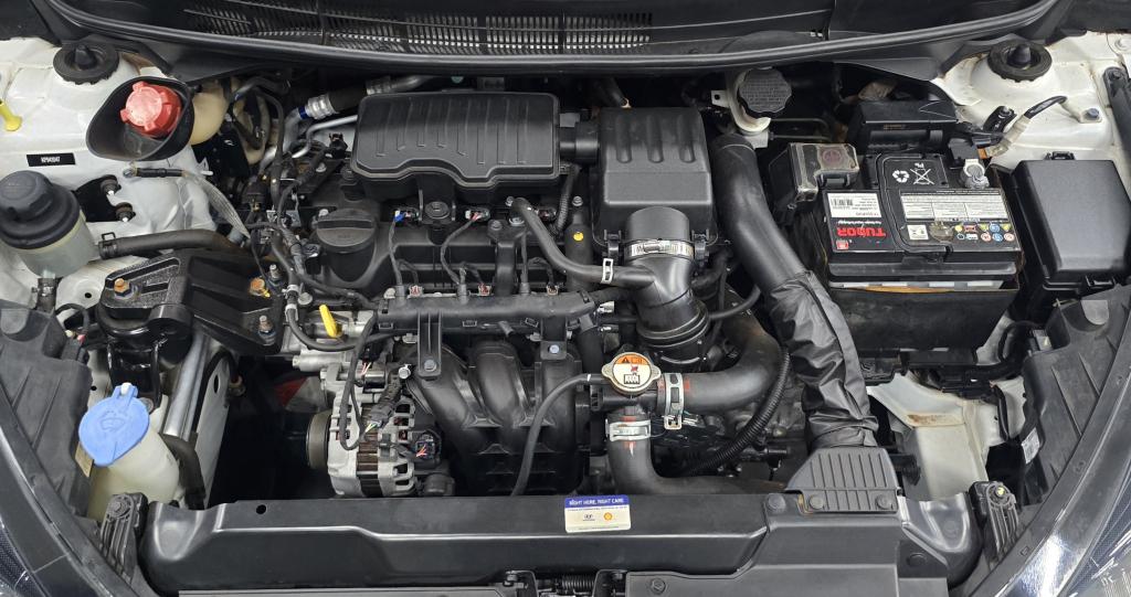 HYUNDAI HB 20 Hatch - Foto