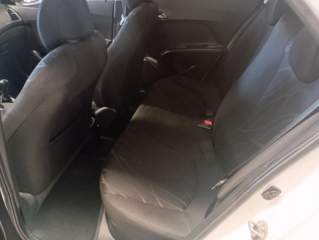 HYUNDAI HB 20 Hatch - Foto